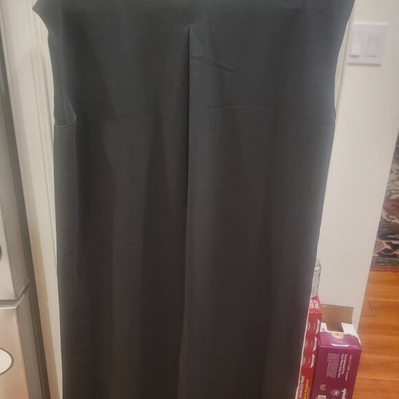 NWOT - Rachel Roy Black V-Neck Sleeveless Shift Dress Trapeze | Size 1X - Picture 2 of 4